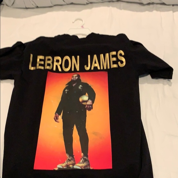 LeBron James shirt